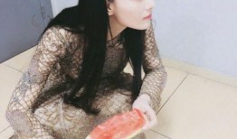 吃瓜裙分享免费,免费生成，轻松打造个性化时尚穿搭